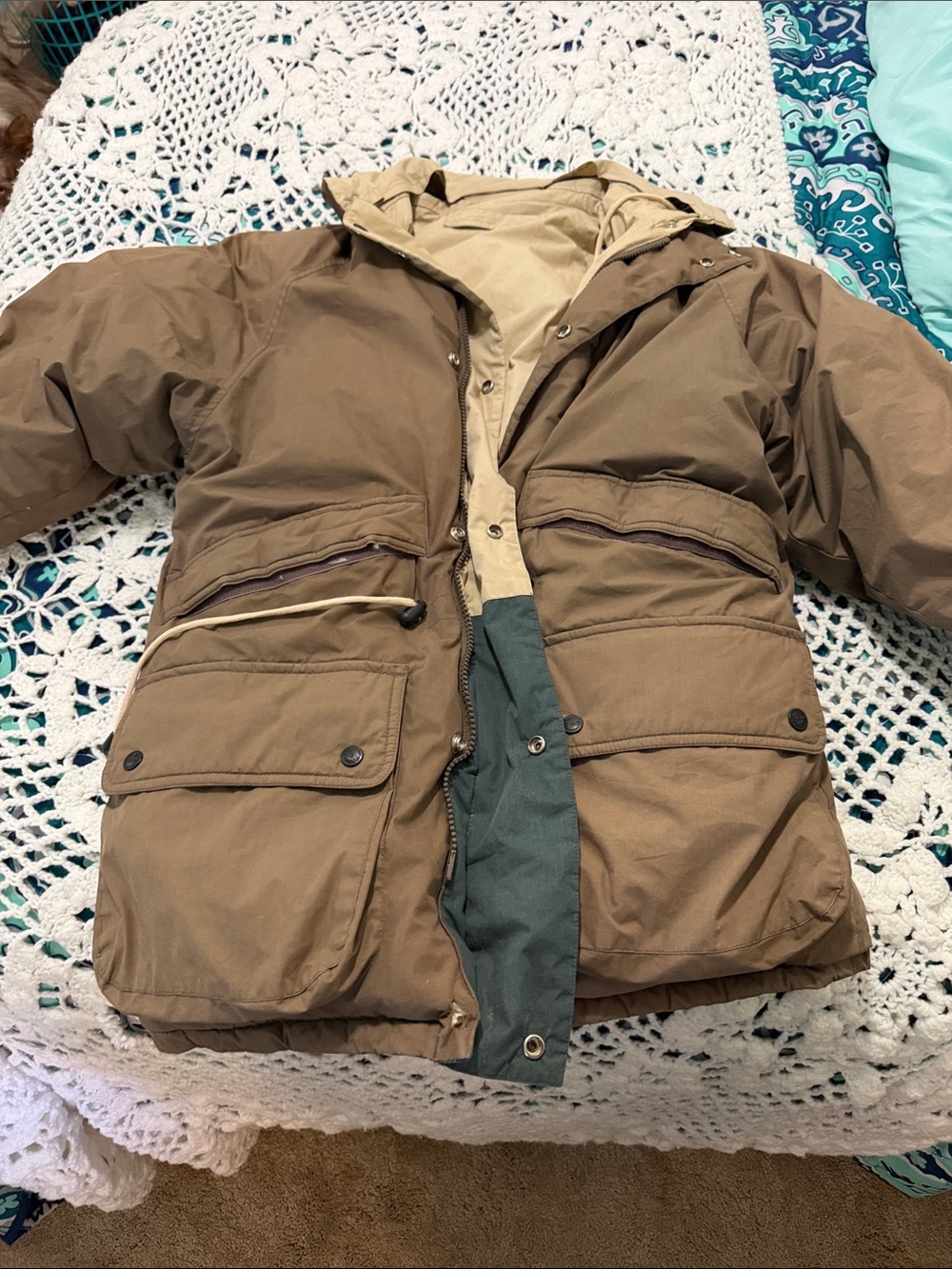 Vintage women’s Parka Jacket - Insulated Outdoor Coat
